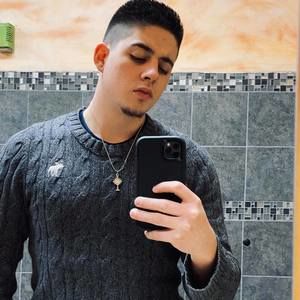 Meet your Posher, Arnold